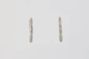 14k White Gold Twist Hoop Earrings (2.50g.)