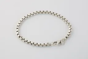 7.5” Tiffany & Co. 925 Sterling Silver Venetian Link Bracelet (15.50g.)