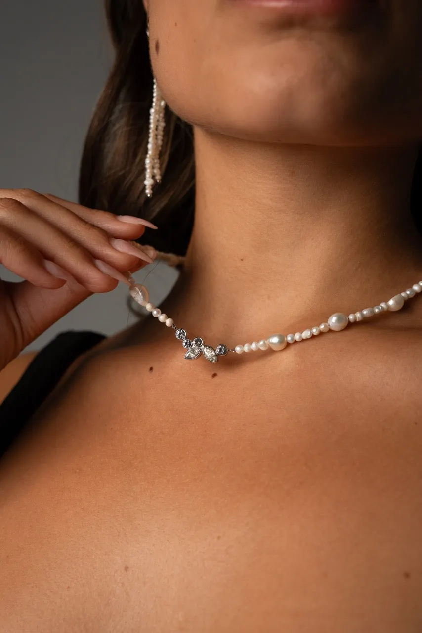 Adorn Necklace Silver