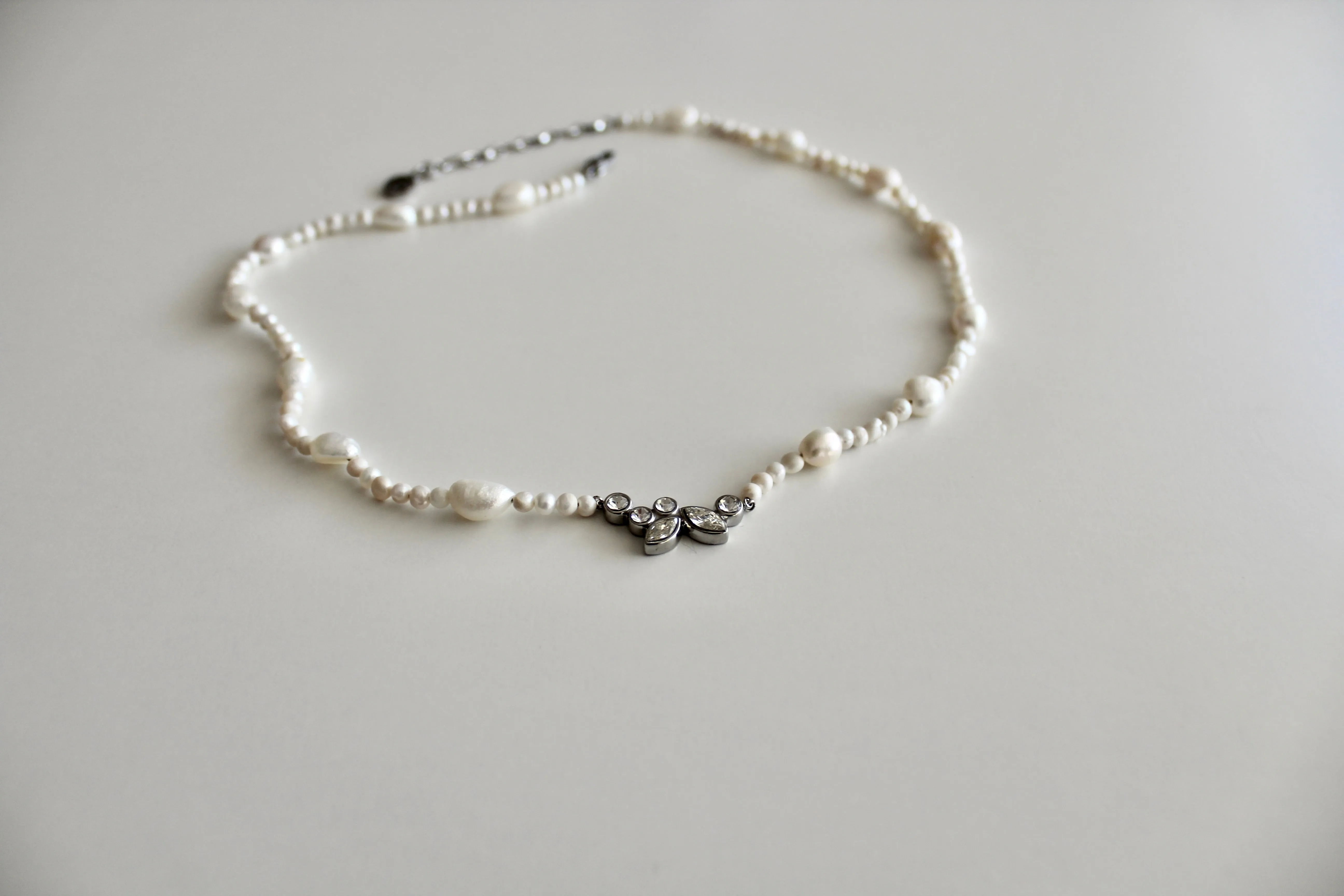 Adorn Necklace Silver