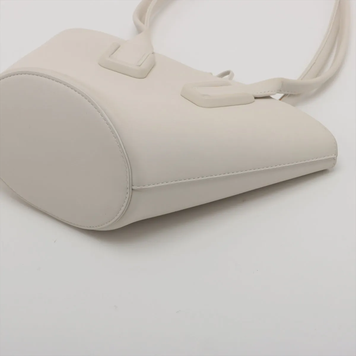 Bottega Veneta Small Basket Shoulder Bag White