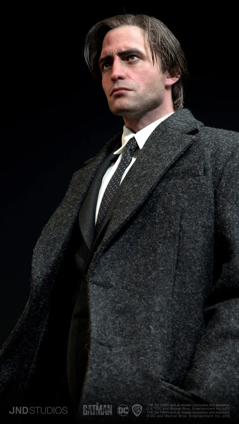 Bruce Wayne (Robert Pattinson) 1/3 Scale Statue