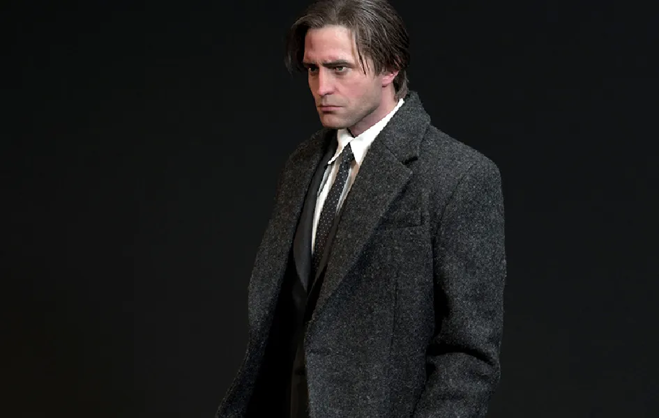 Bruce Wayne (Robert Pattinson) 1/3 Scale Statue