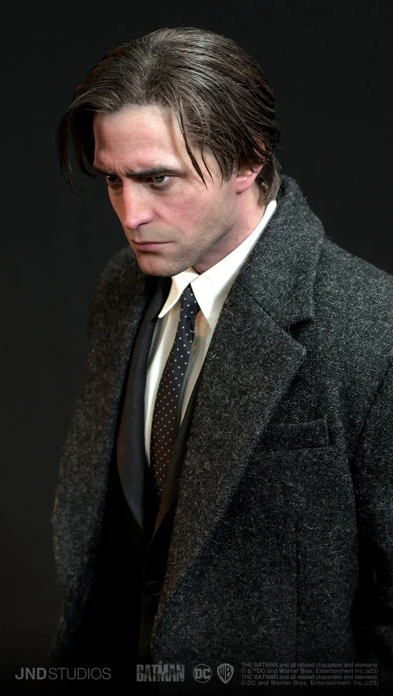 Bruce Wayne (Robert Pattinson) 1/3 Scale Statue