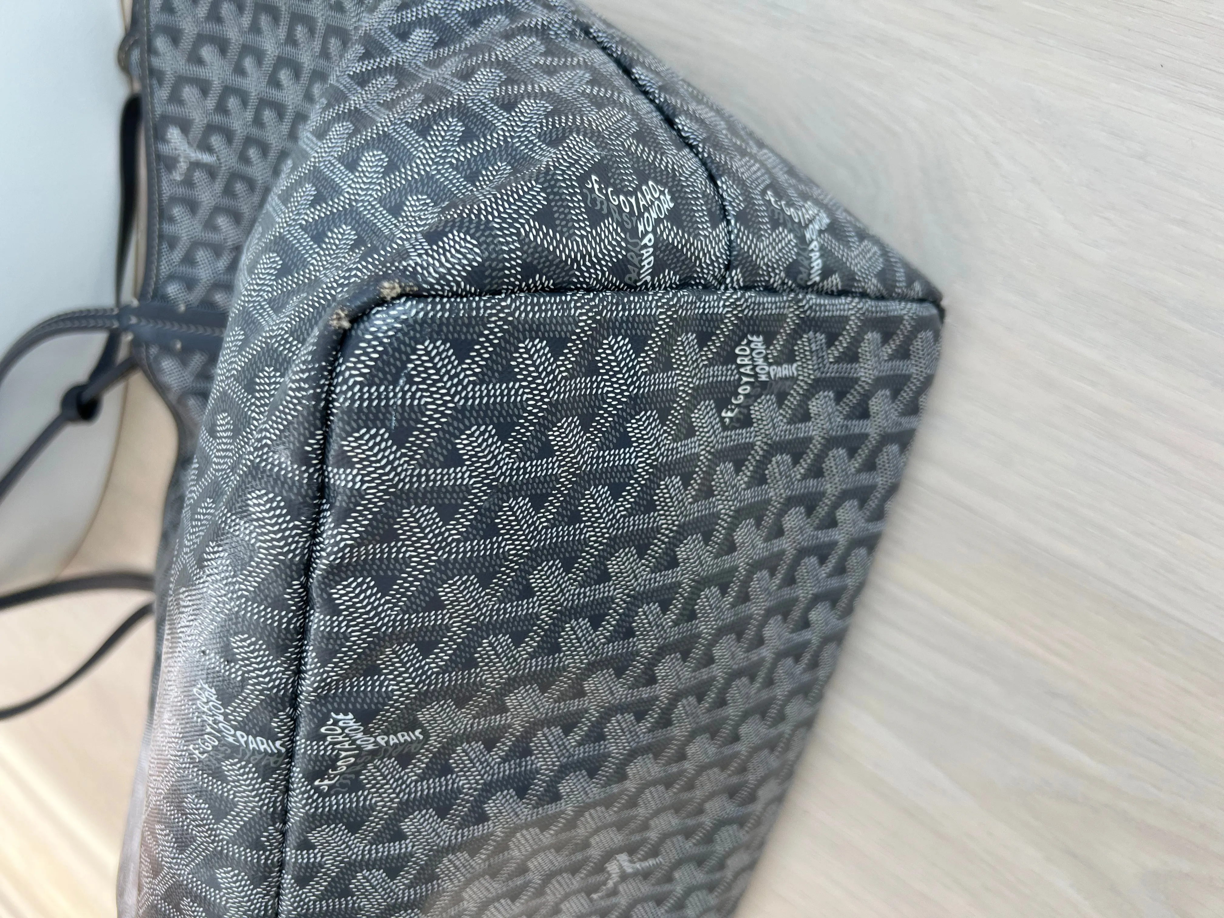 Goyard St Louis Tote Bag