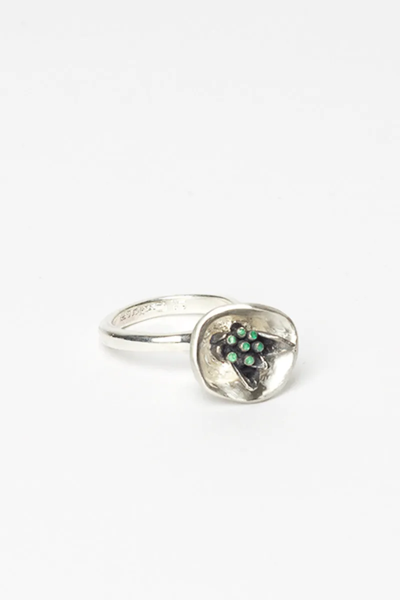 Mallow Emerald Ring