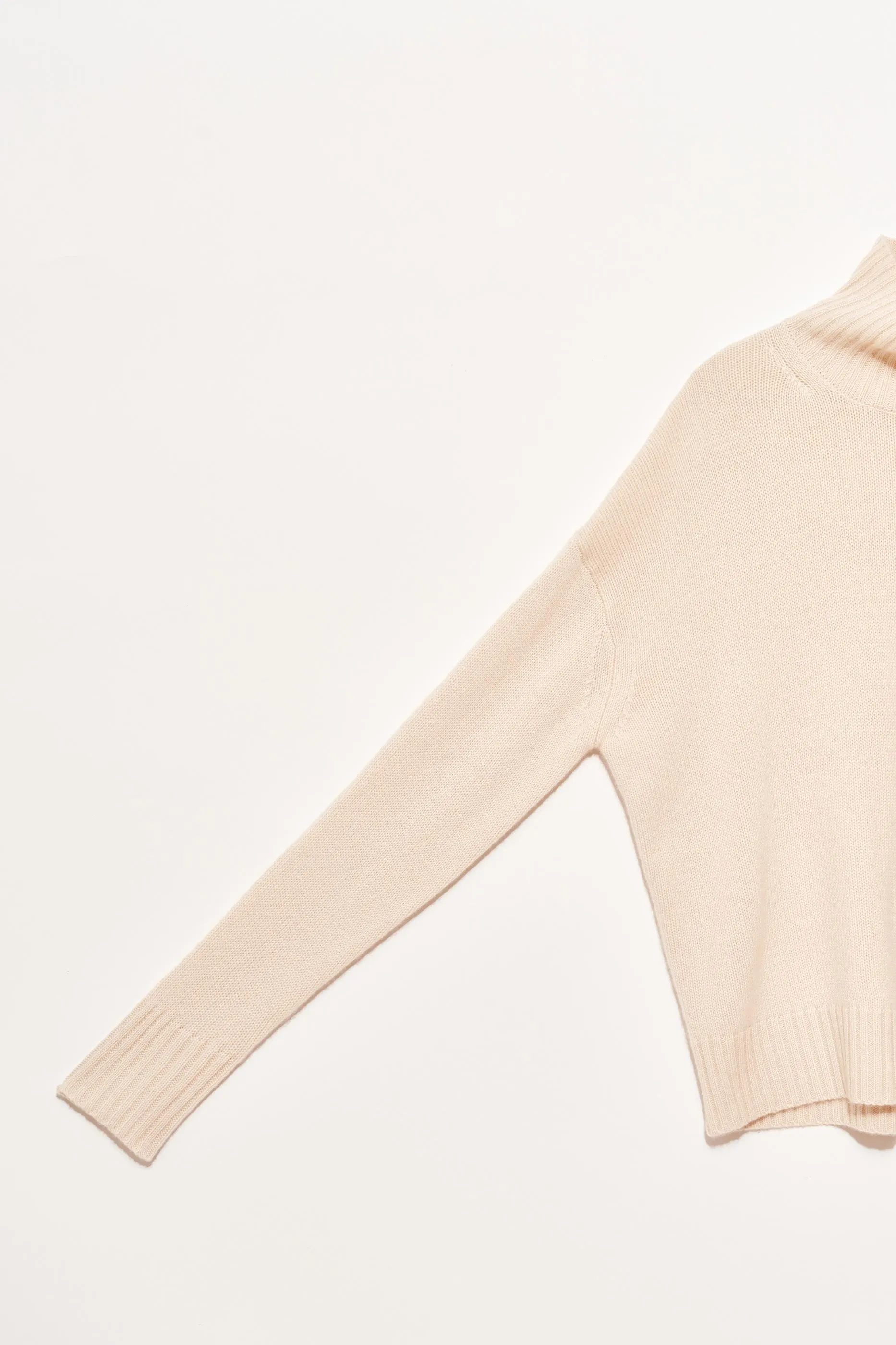 Marni Wide Turtleneck