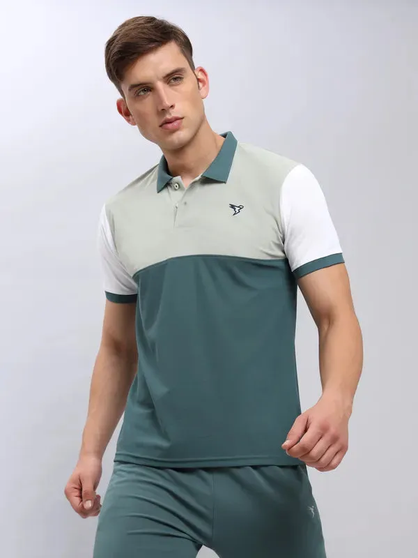 Men Colorblock Slim Fit Polo T-shirt with MATPIQ