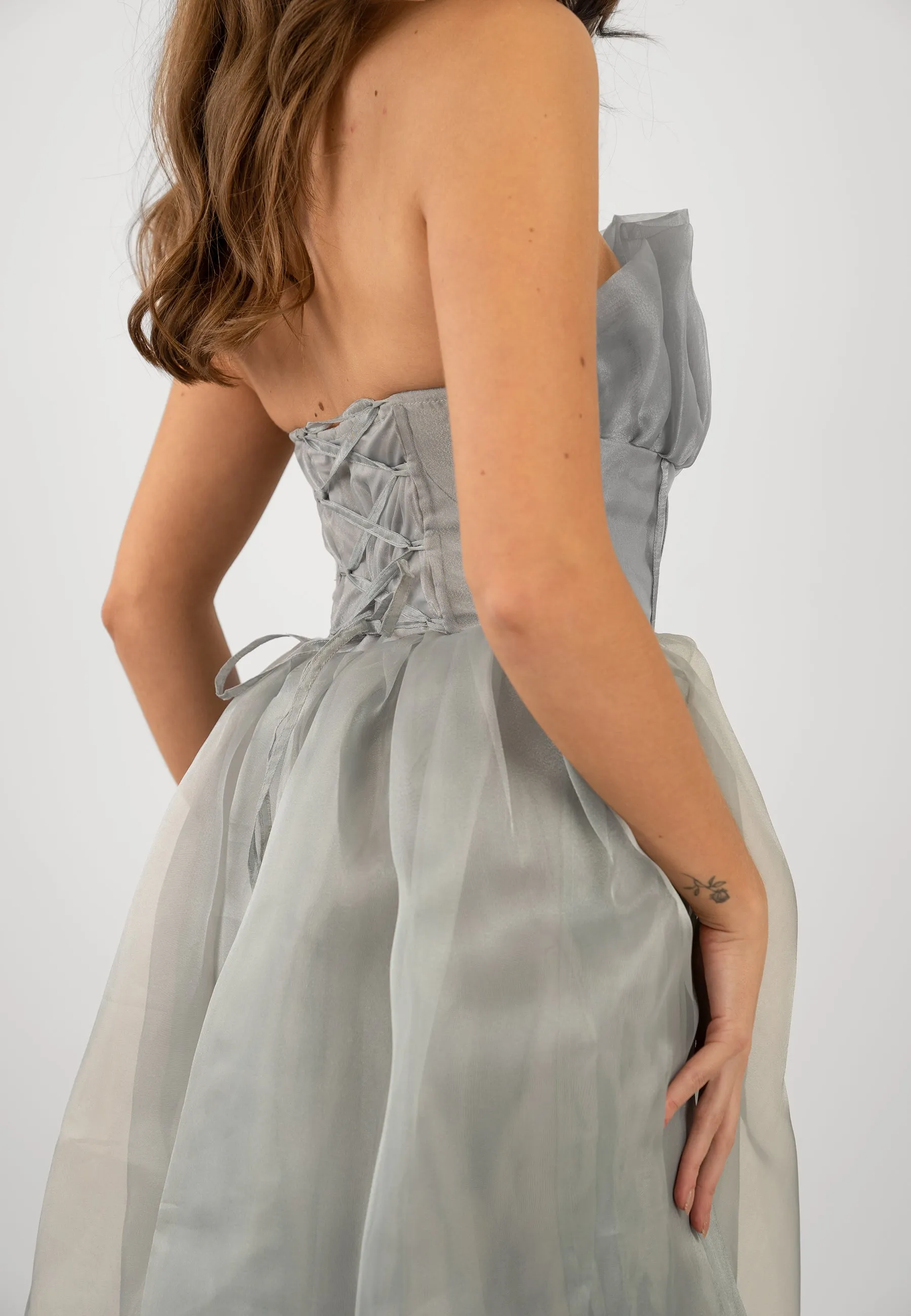 Noah Organza Midi Dress in Grey