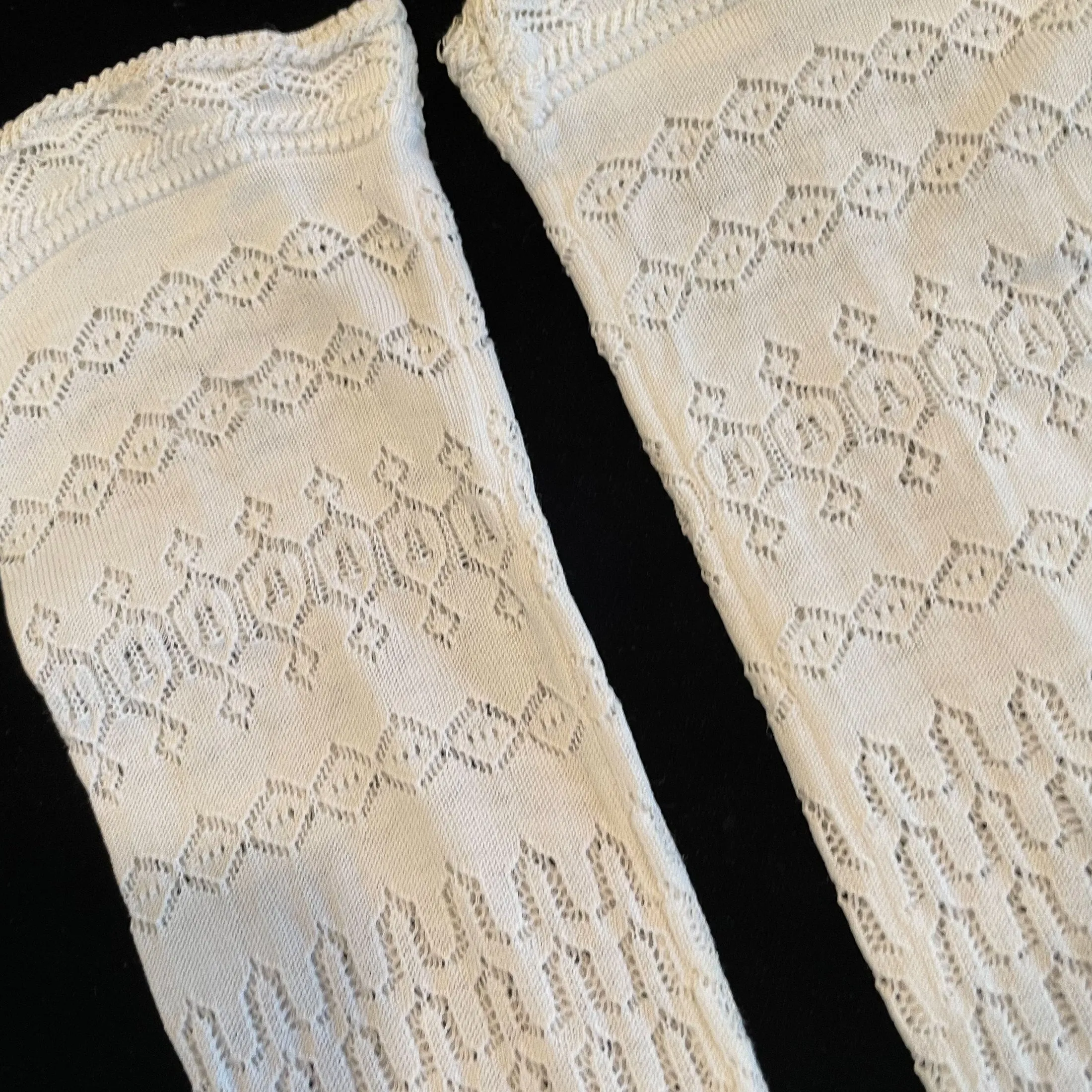 SOLD Antique 1900-10 Knit Opera Length Gloves, Open Weave Details, Edwardian Evening Gloves